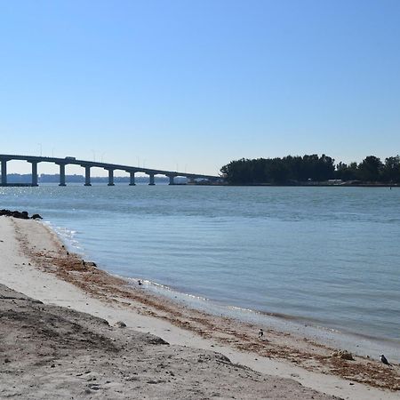 Gulfview Hotel - On The Beach Clearwater Beach Bagian luar foto